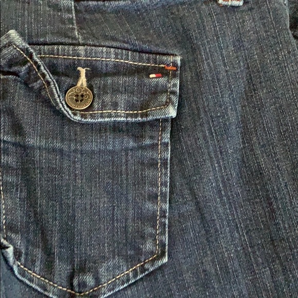 Cleaning out closet - Picture 3 of 4